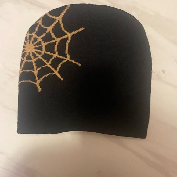 Black and Light Brown Gravity Vision Beanie - Picture 4 of 4